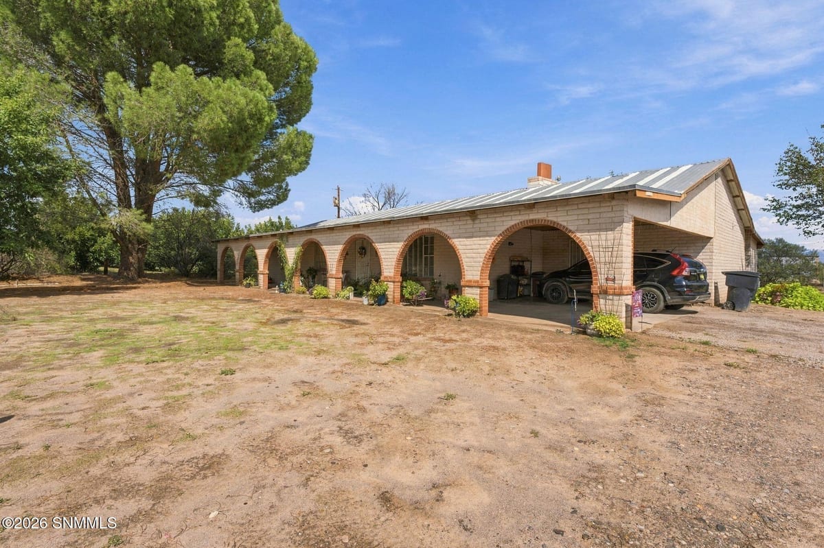 3550 Coral Road ## 1, Las Cruces, NM 88007 photo 2