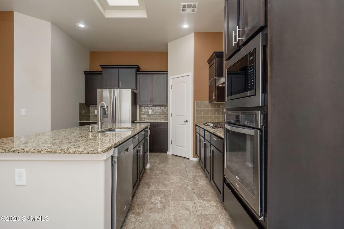 1974 W Villa Napoli Loop, Las Cruces, NM 88011 photo 11