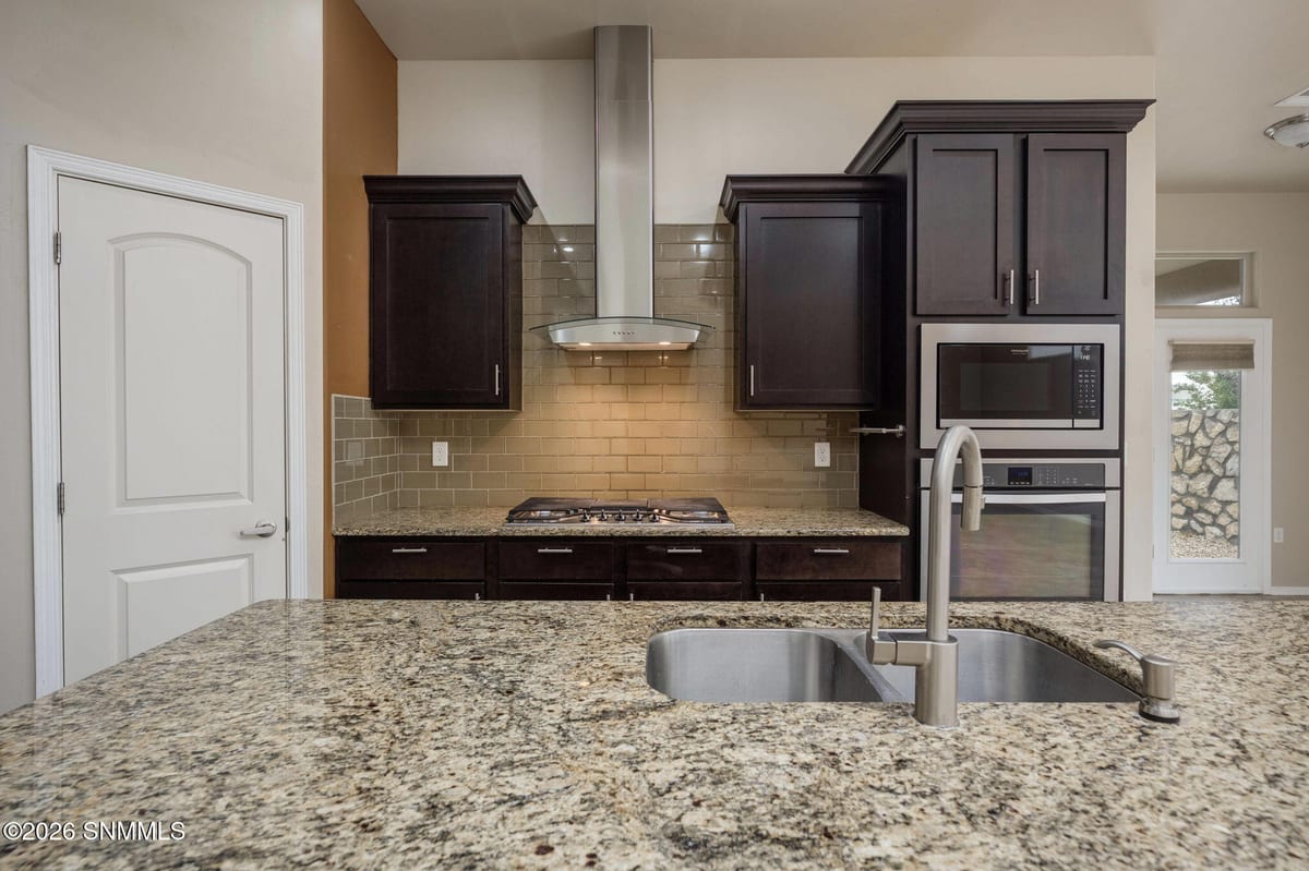 1974 W Villa Napoli Loop, Las Cruces, NM 88011 photo 10
