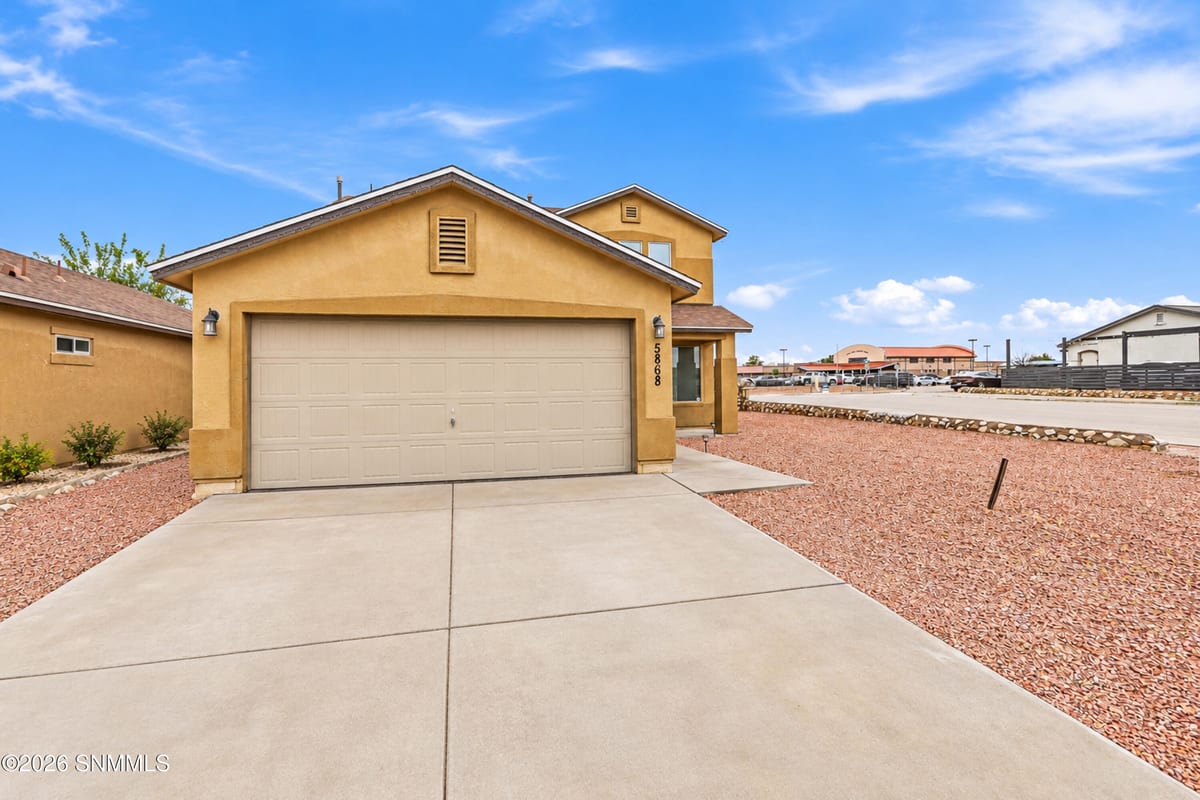 5868 Baywood Street, Santa Teresa, NM 88008 photo 3