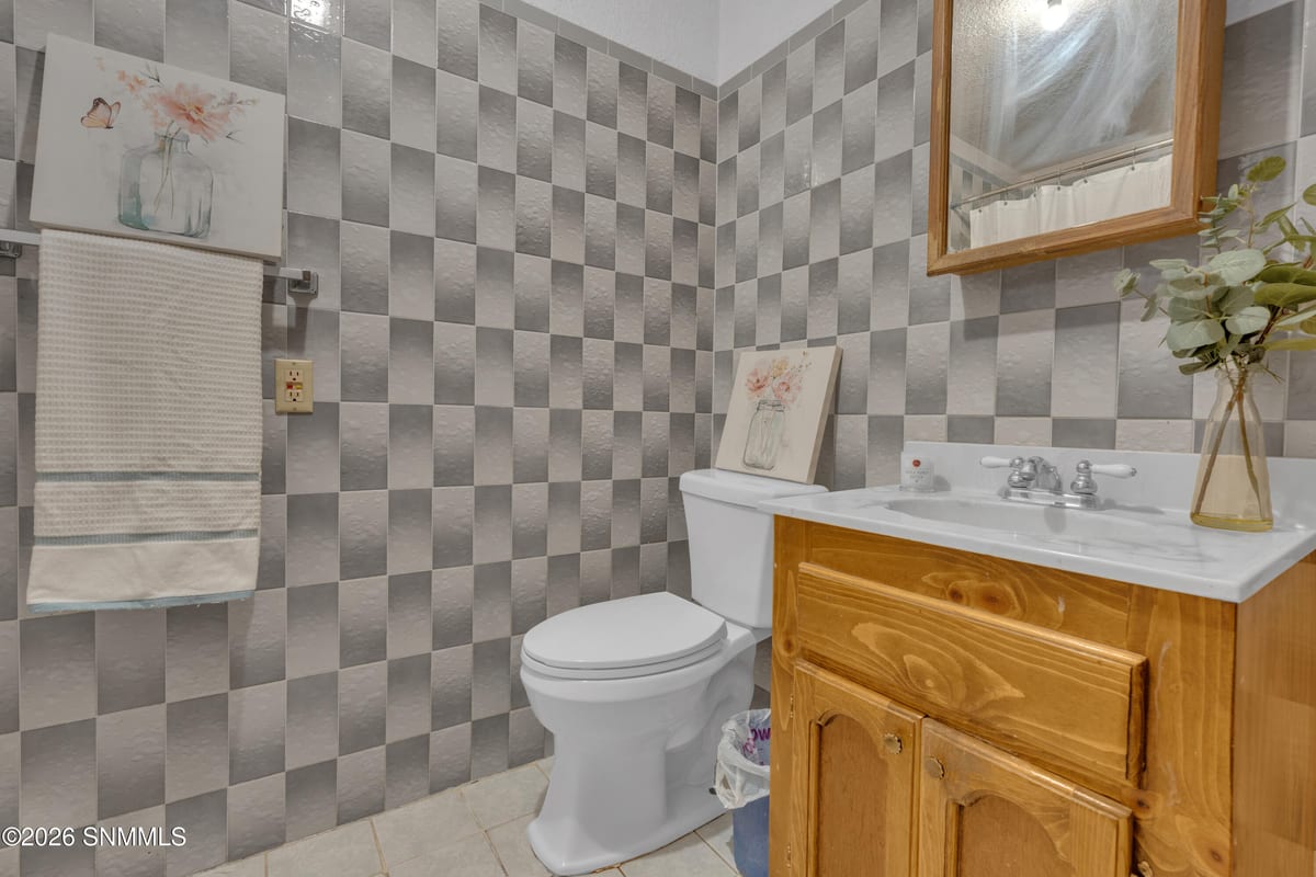 970 San Andres Drive, Anthony, NM 88021 photo 14