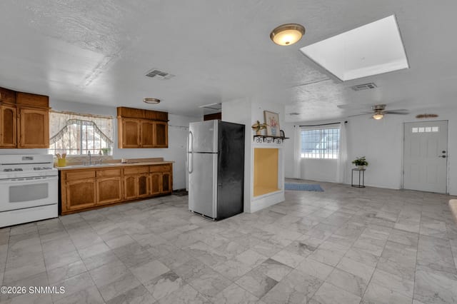 970 San Andres Drive, Anthony, NM 88021 photo 5