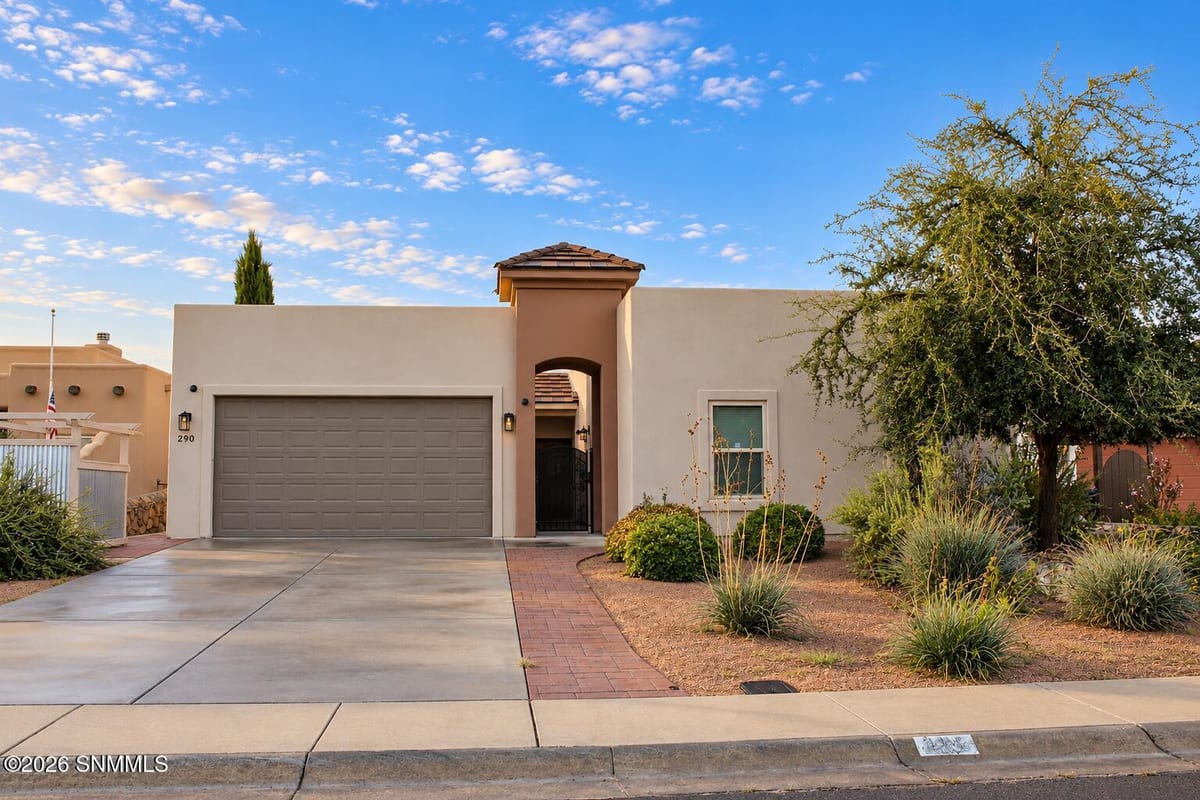 290 Wall Avenue, Las Cruces, NM 88001 photo 2