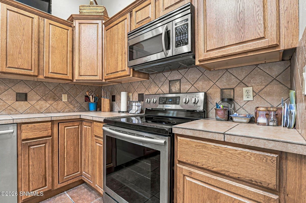2284 Calais Avenue, Las Cruces, NM 88011 photo 11