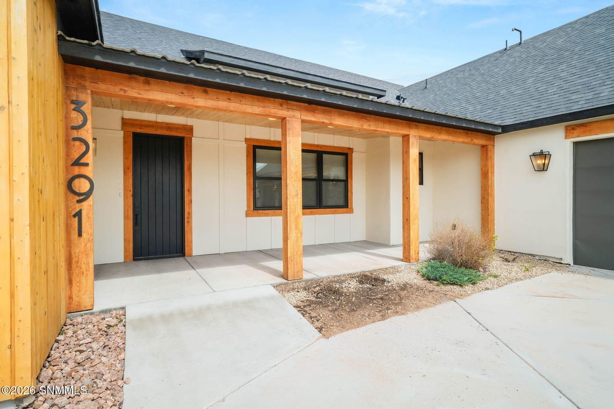 3291 Colina Court, Las Cruces, NM 88012 photo 8