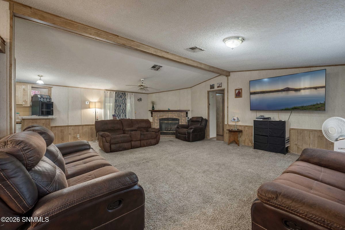 669 Hummingbird Drive, Las Cruces, NM 88007 photo 5