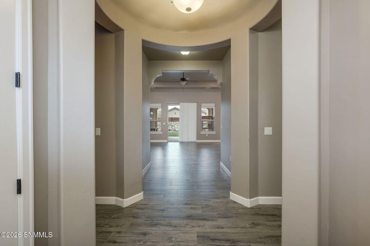 6060 Arosa Street, Las Cruces, NM 88012 photo 5