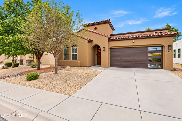 5523 Grove Drive, Sunland Park, NM – 3 bedroom, 1,866 sqft single family residence for sale at $369,000