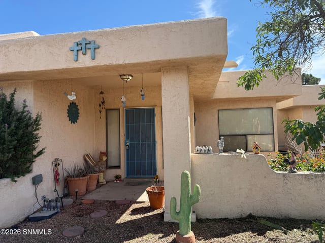 348 O'Hair Drive, Las Cruces, NM 88001 photo 2
