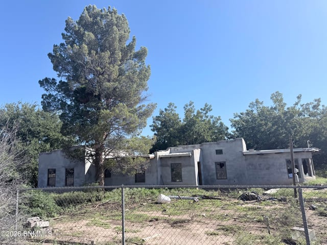 725 Savannah Road, La Mesa, NM 88044 photo 3