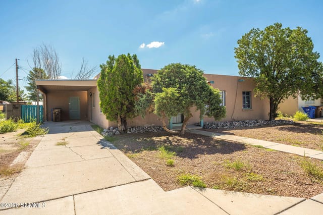 1015 Mechem Avenue, Las Cruces, NM 88005 photo 2