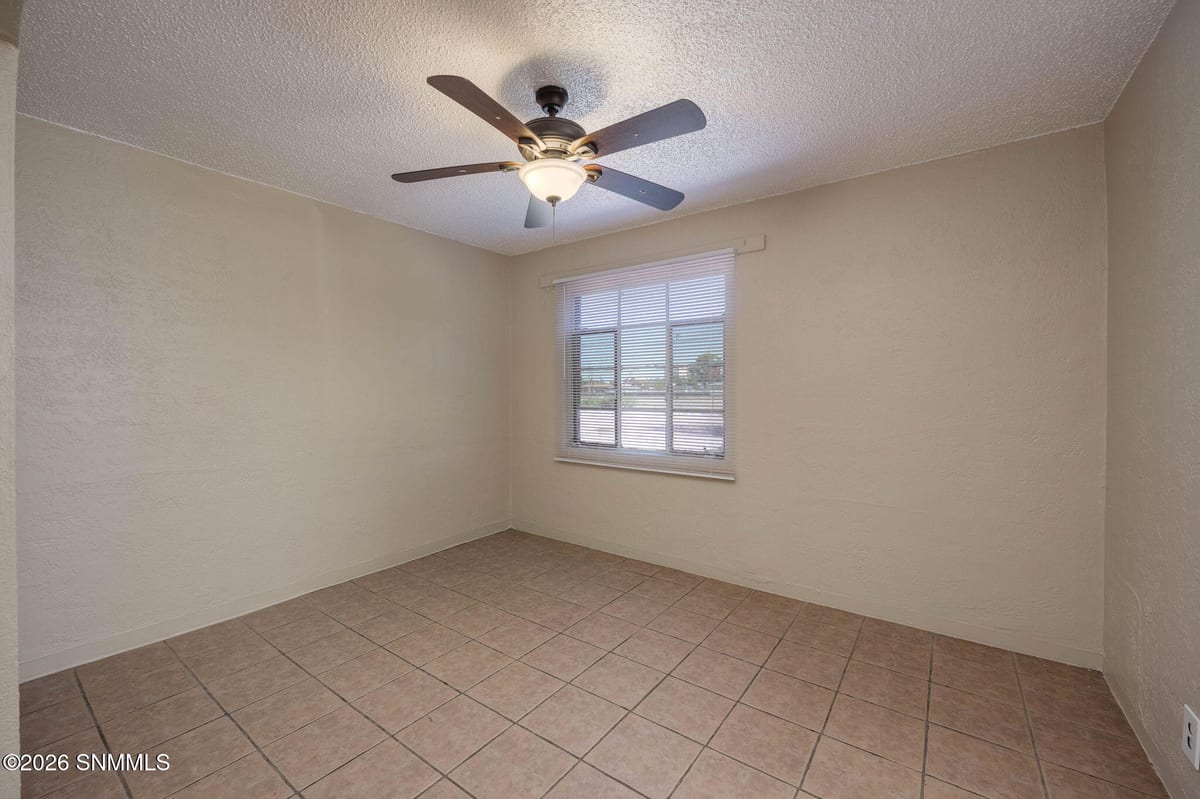 1015 Mechem Avenue, Las Cruces, NM 88005 photo 8