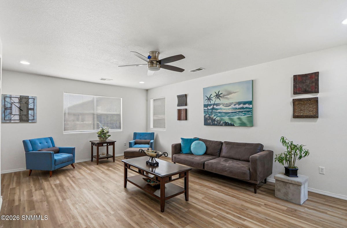 5926 Moon View Drive, Las Cruces, NM 88012 photo 6