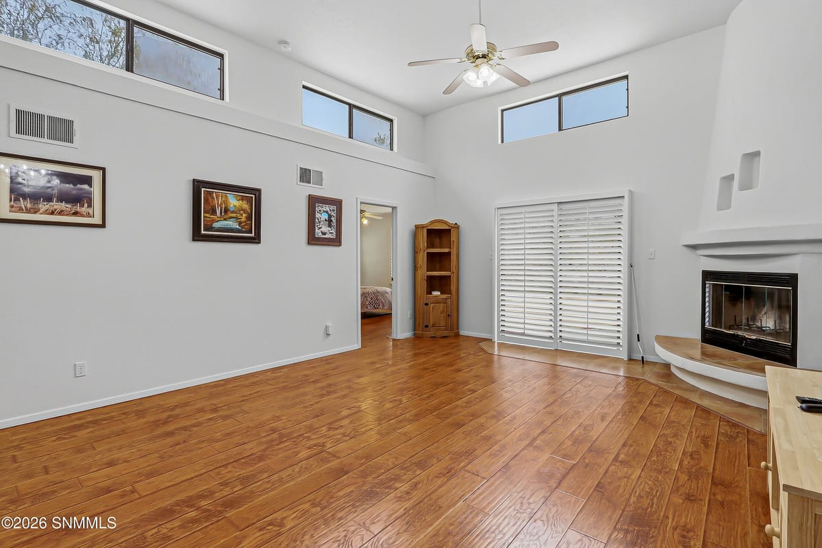 2048 Pine Needle Way, Las Cruces, NM 88012 photo 11