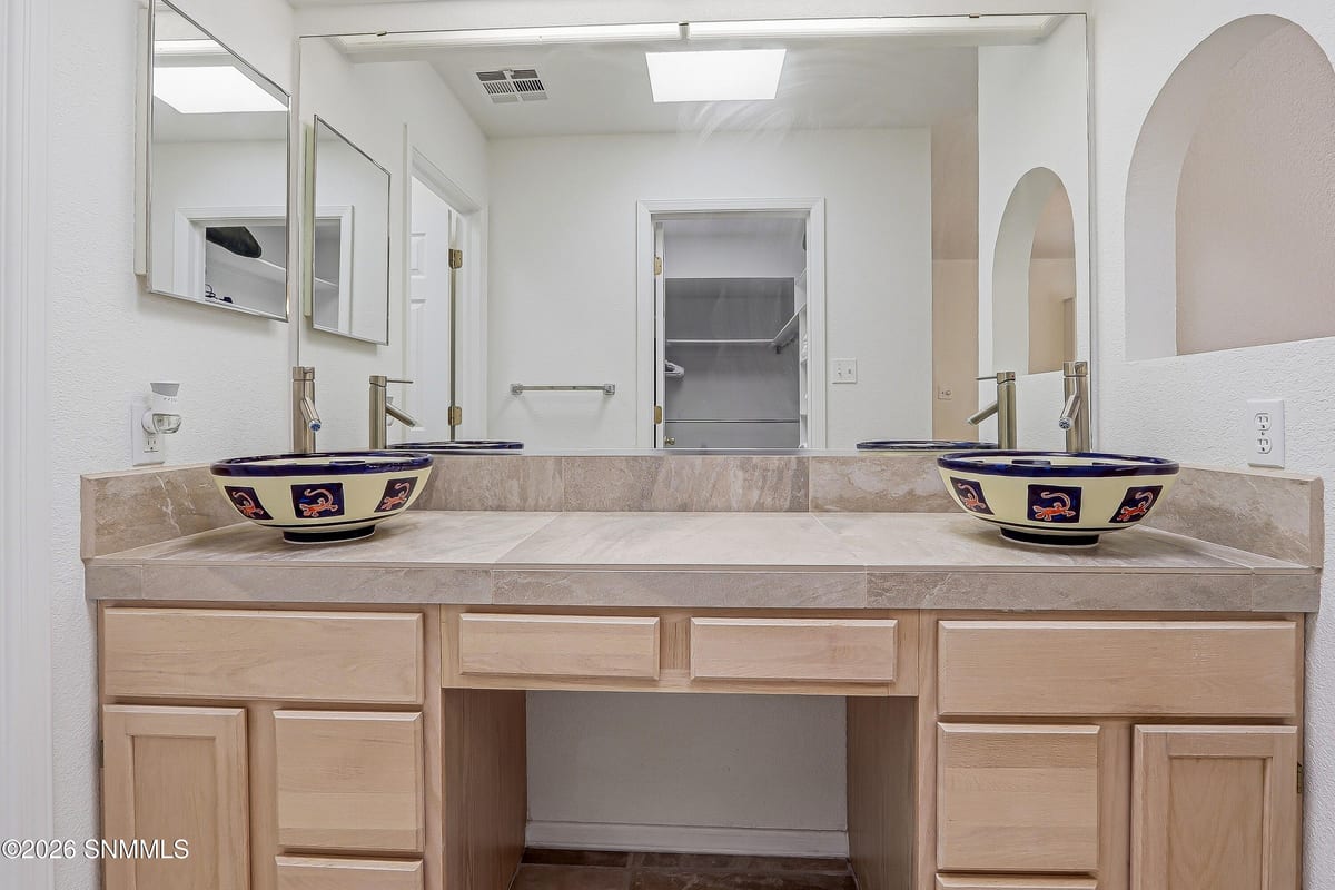 2048 Pine Needle Way, Las Cruces, NM 88012 photo 14
