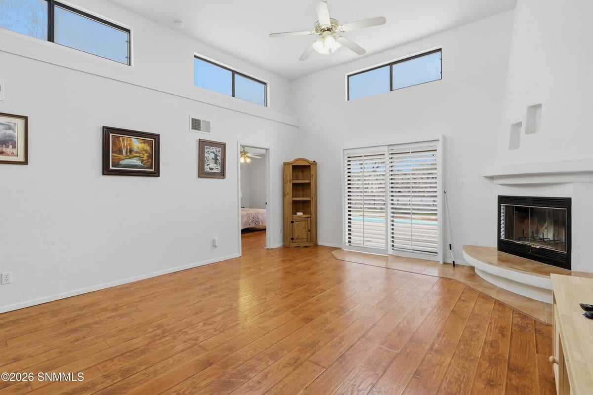 2048 Pine Needle Way, Las Cruces, NM 88012 photo 4
