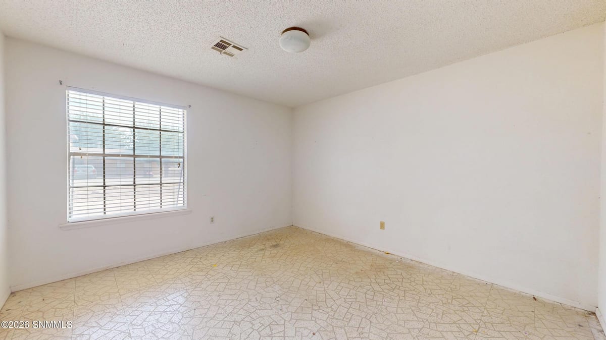 2665 La Luz Street, Las Cruces, NM 88007 photo 15
