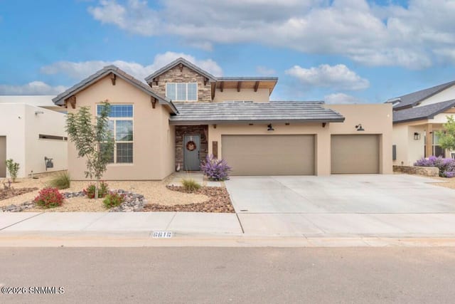 6616 Blackbird Road, Las Cruces, NM – 4 bedroom, 2,801 sqft single family residence for sale at $590,000