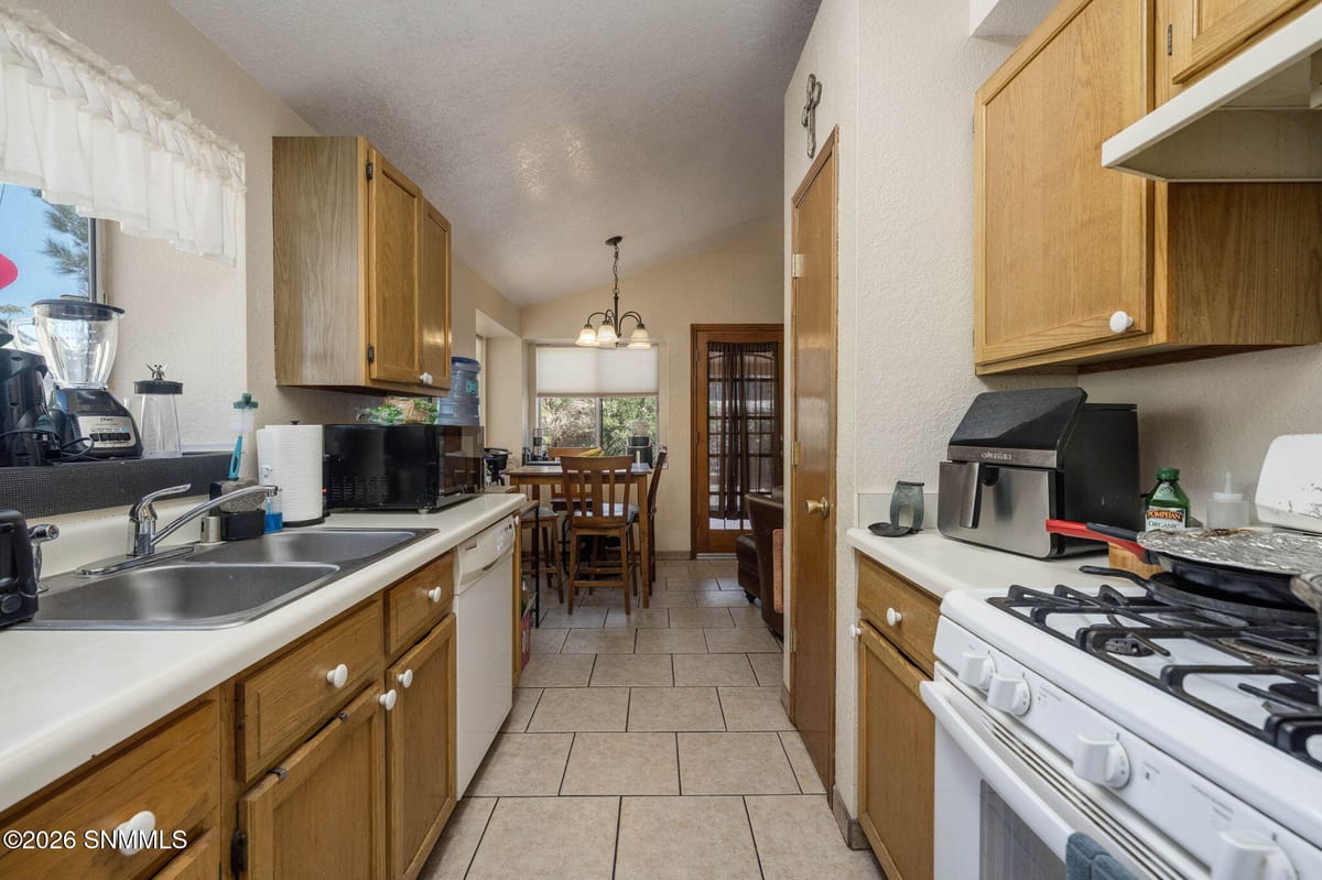 432 Lupton Place, Las Cruces, NM 88001 photo 6