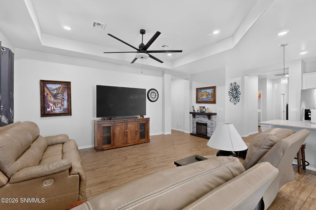 4755 Big Springs Street, Las Cruces, NM 88012 photo 9