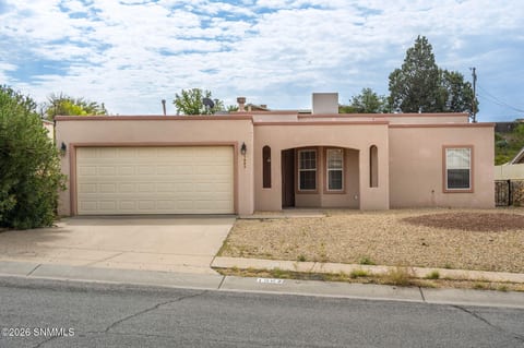 1982 Bentley Drive home for sale
