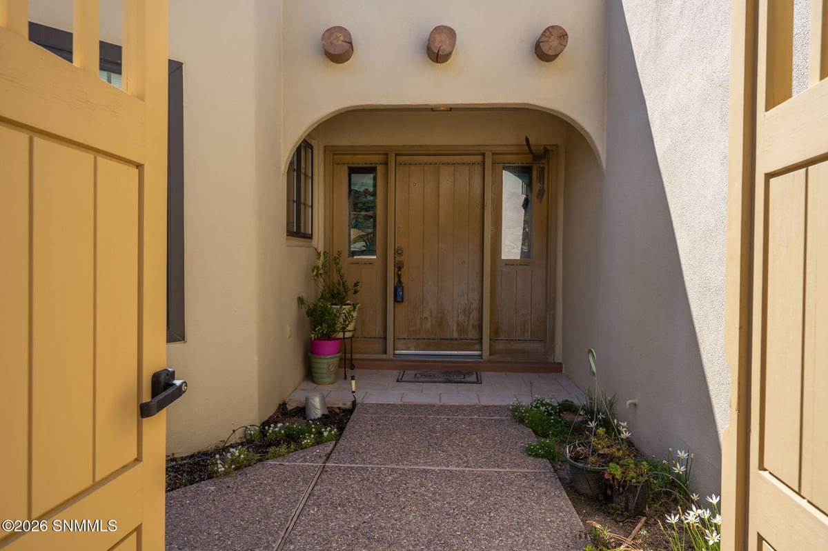 2830 Teresita Street, Las Cruces, NM 88005 photo 4
