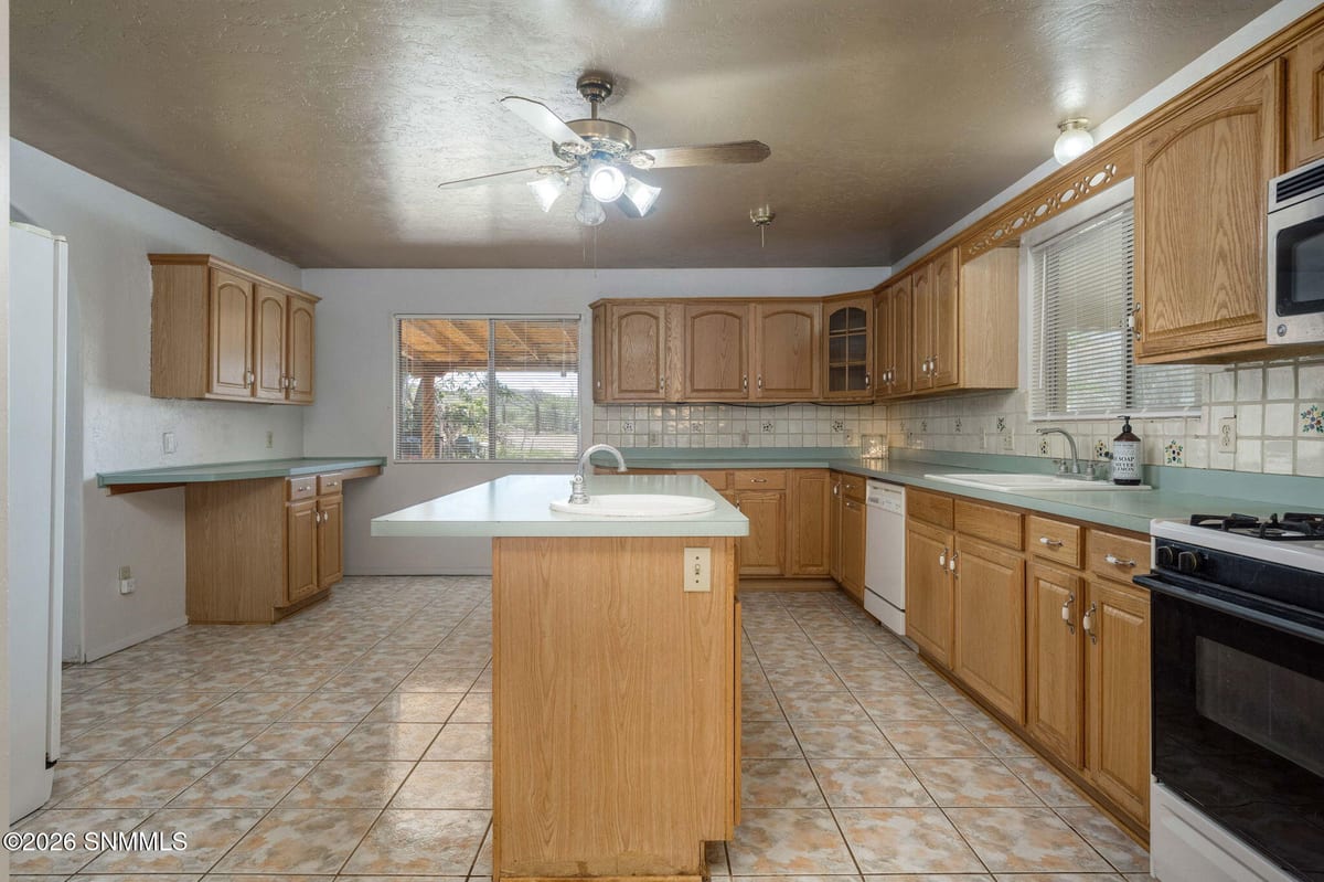 6 Silver Springs Road, Williamsburg, NM 87942 photo 14