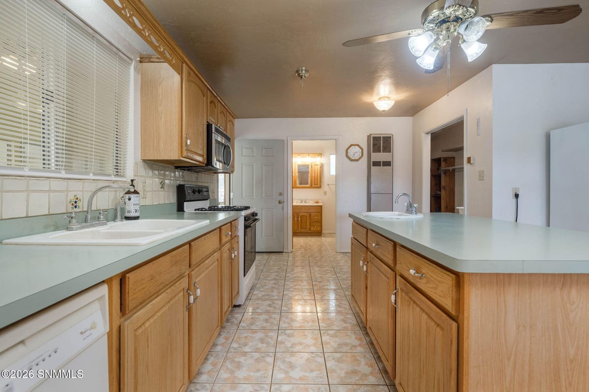 6 Silver Springs Road, Williamsburg, NM 87942 photo 15