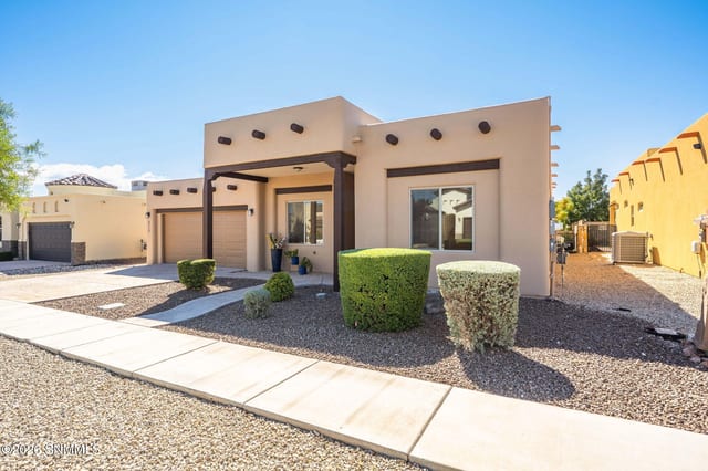 3712 Santa Minerva Avenue, Las Cruces, NM 88012 photo 2
