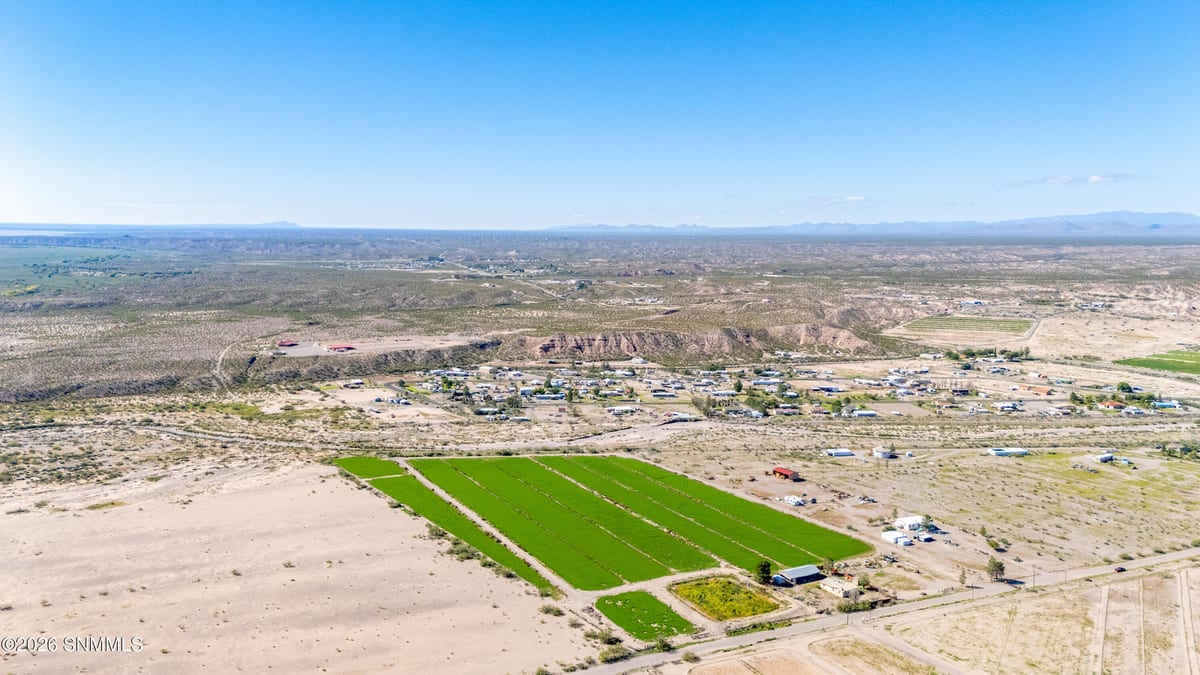 63 Paloma Blanca Road, Williamsburg, NM 87942 photo 13