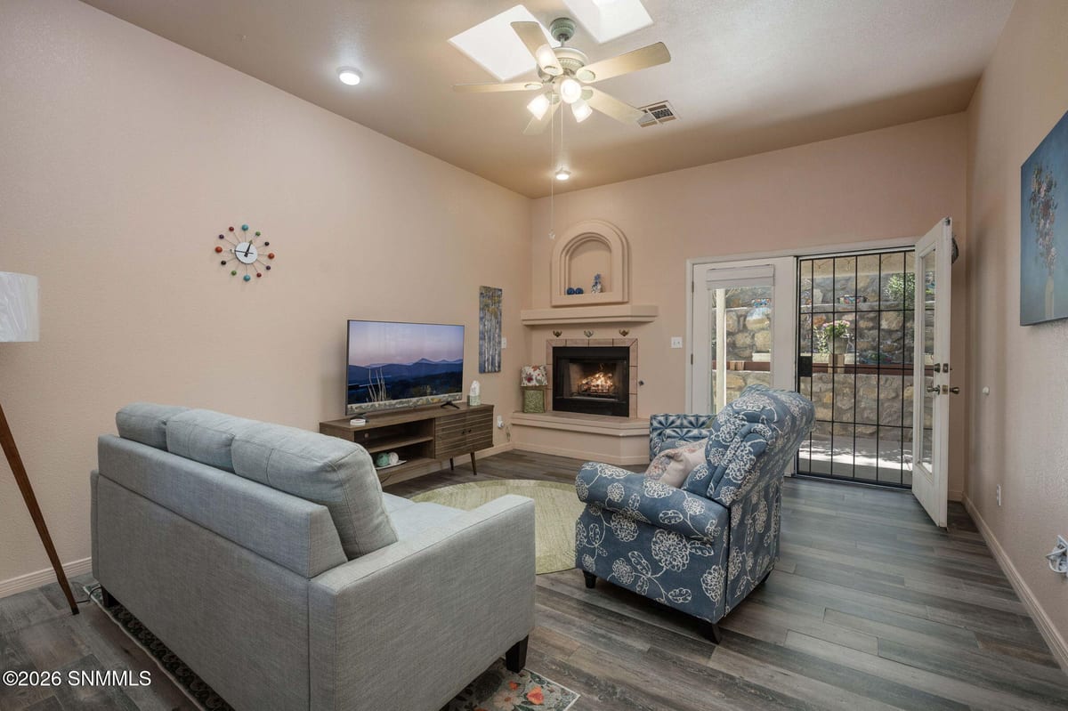 2484 Sunridge Drive, Las Cruces, NM 88012 photo 12