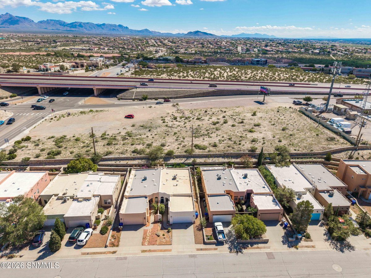 2484 Sunridge Drive, Las Cruces, NM 88012 photo 5