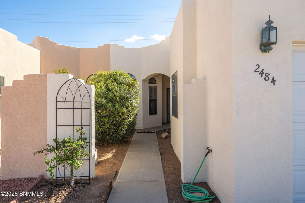 2484 Sunridge Drive, Las Cruces, NM 88012 photo 7