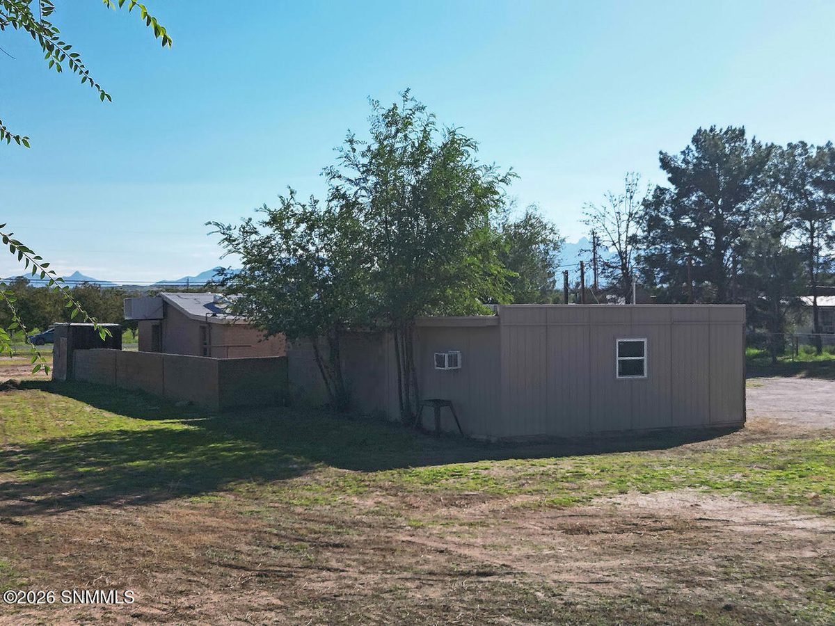 4805 Dona Ana Road, Las Cruces, NM 88007 photo 8