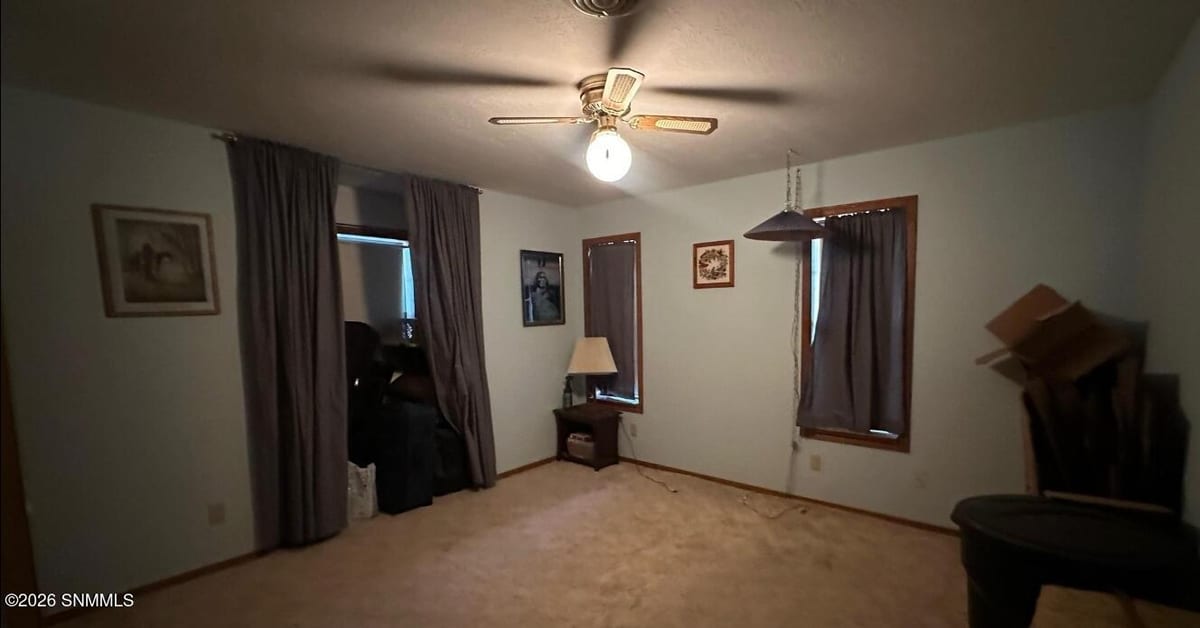 231 Las Palomas Road, Williamsburg, NM 87942 photo 10
