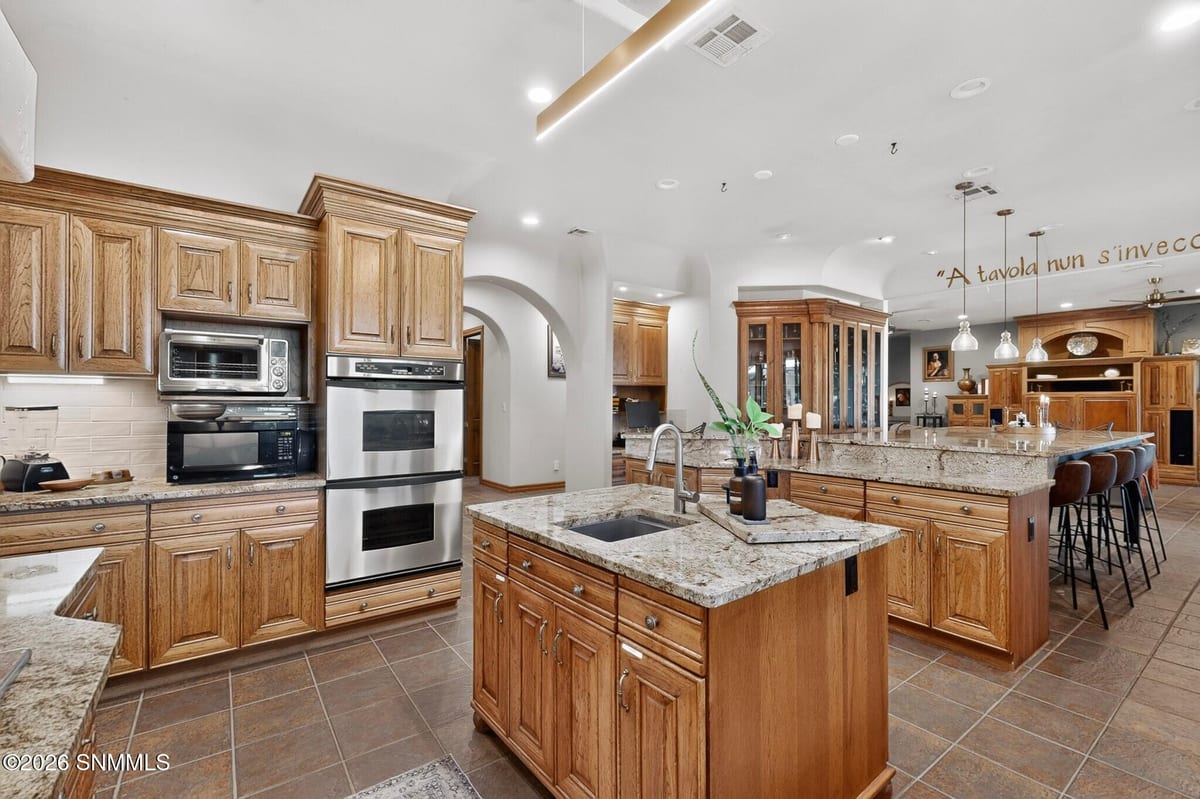 2770 Buena Tierra Court, Las Cruces, NM 88005 photo 10