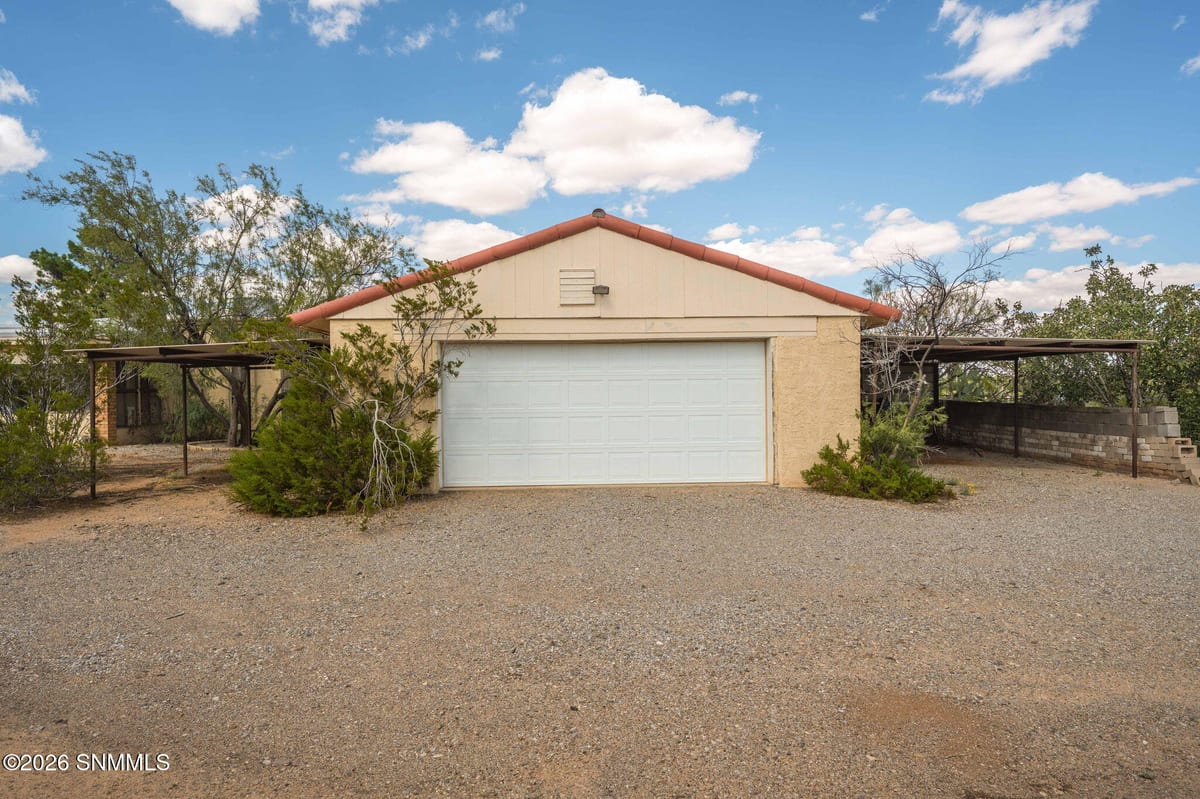 469 De Lara Estates Road, Chaparral, NM 88081 photo 3