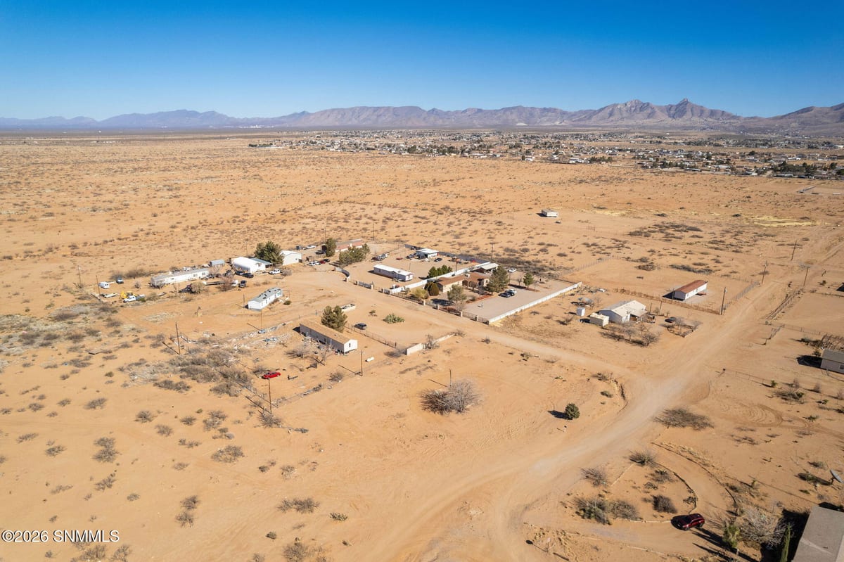 7575 Kings Road, Las Cruces, NM 88012 photo 7