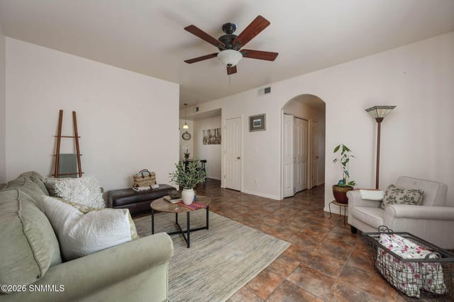 4490 Hillsboro Loop, Las Cruces, NM 88012 photo 4