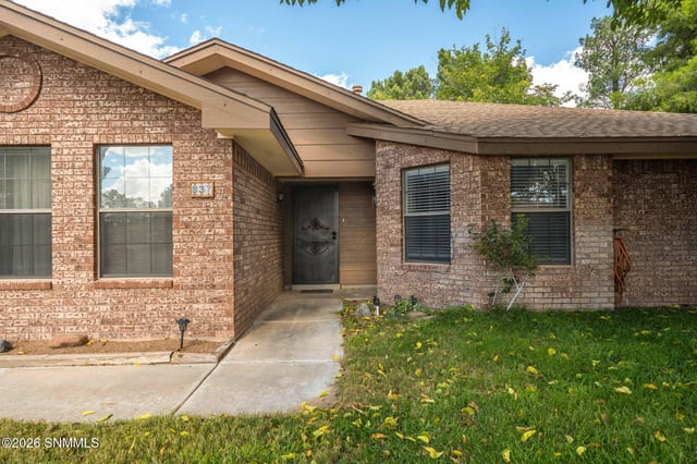 837 Rouault Avenue, Las Cruces, NM 88007 photo 3