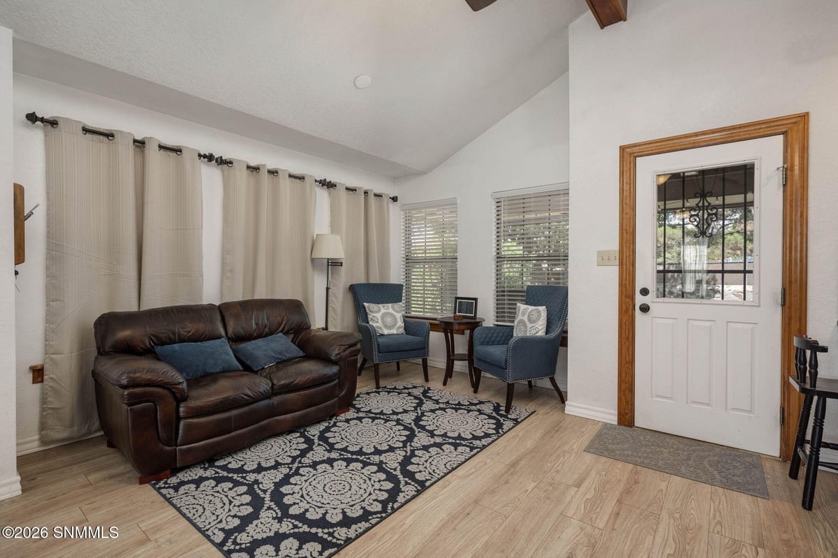 837 Rouault Avenue, Las Cruces, NM 88007 photo 10