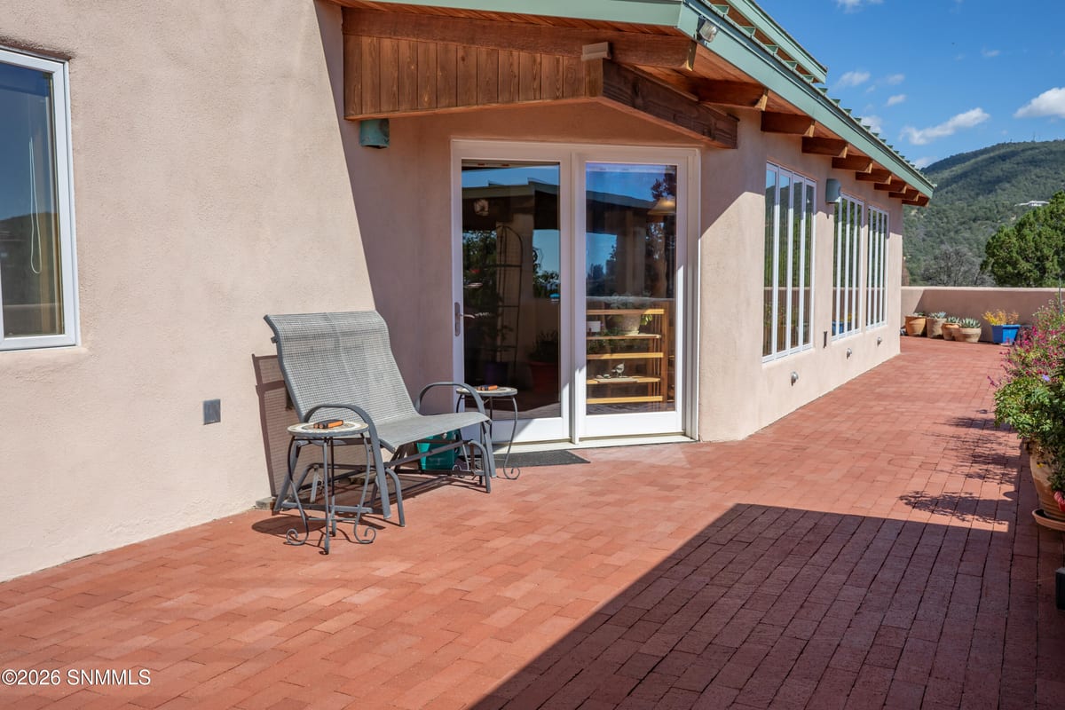 33 Mount Olympus Road, Silver City, NM 88061 photo 4