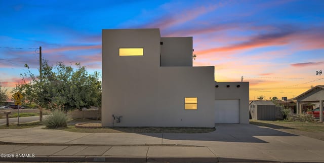 1104 W Parker Road, Las Cruces, NM 88005 photo 3