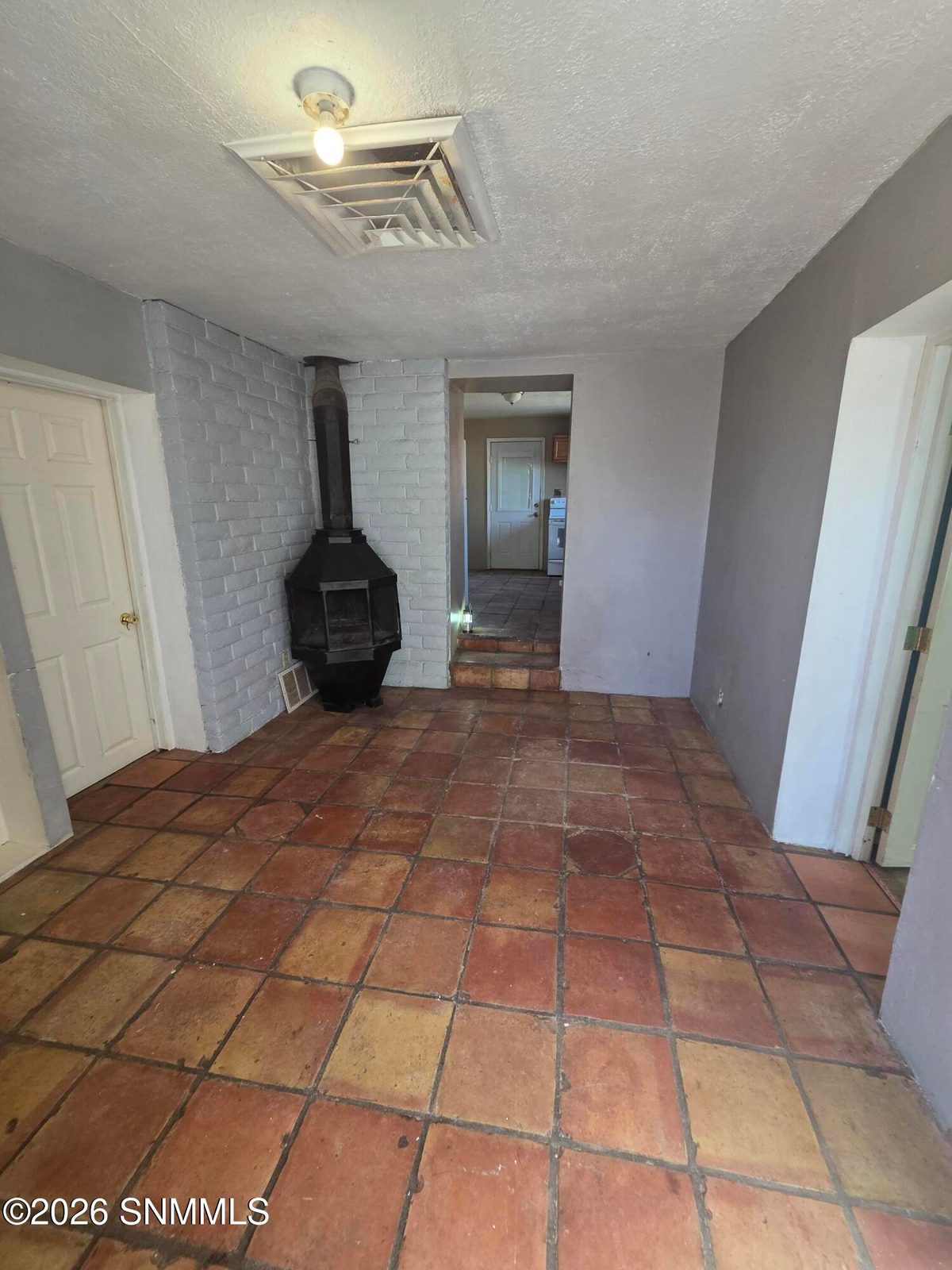 343 E Bowman Avenue, Las Cruces, NM 88001 photo 3