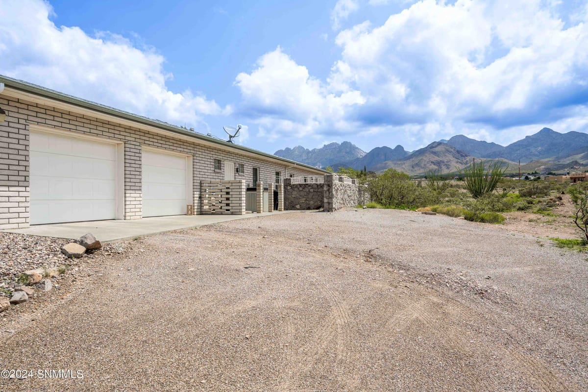 5073 Rock House Road, Las Cruces, NM 88011 photo 8