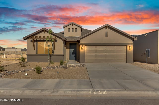 7232 San Bernardo Road, Las Cruces, NM – 4 bedroom, 2,055 sqft single family residence for sale at $415,820