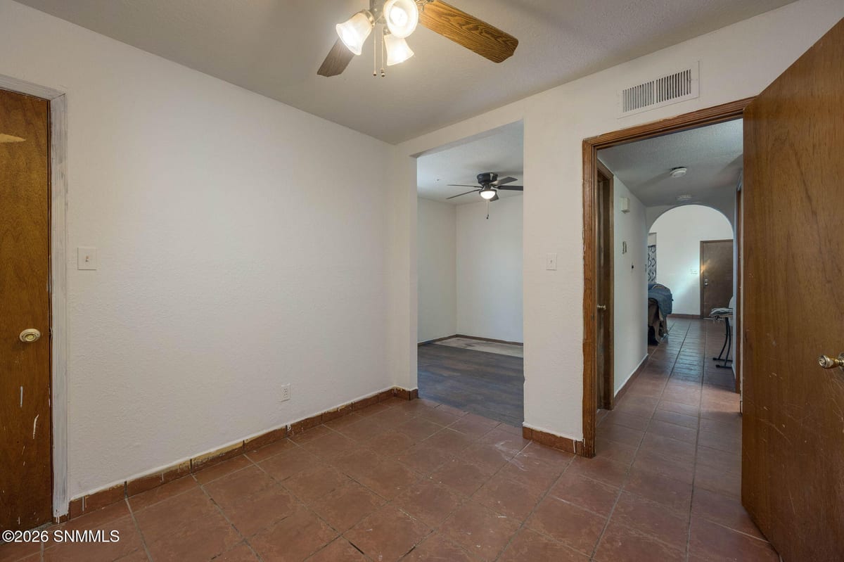 2055 Briarwood Lane, Las Cruces, NM 88005 photo 11
