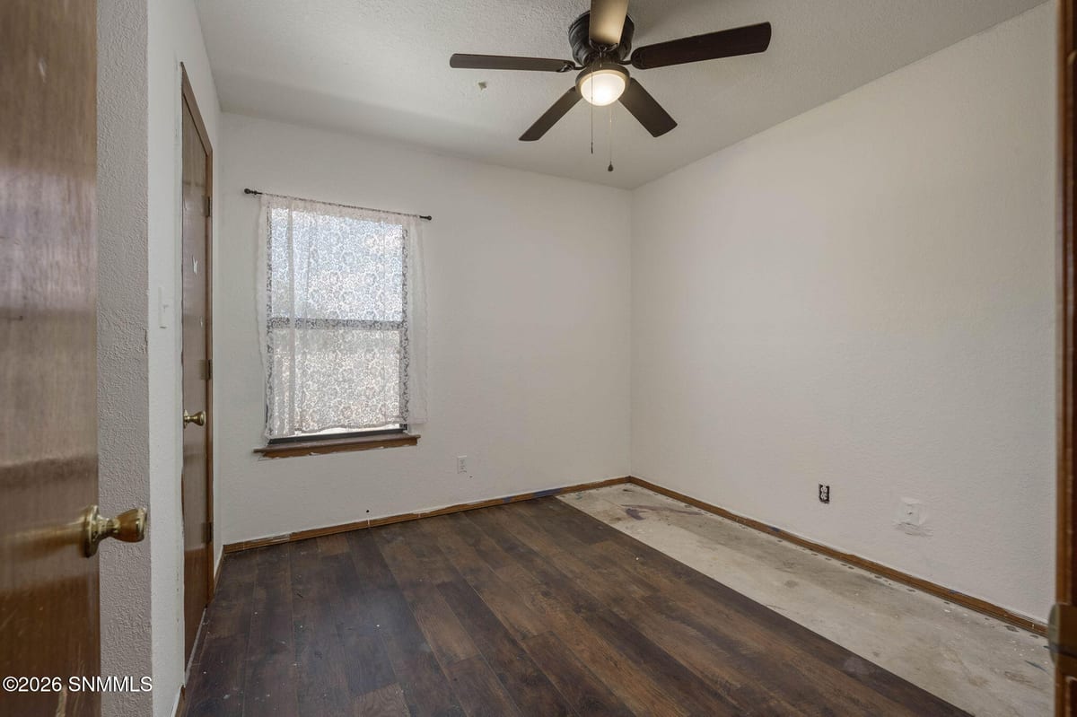 2055 Briarwood Lane, Las Cruces, NM 88005 photo 12