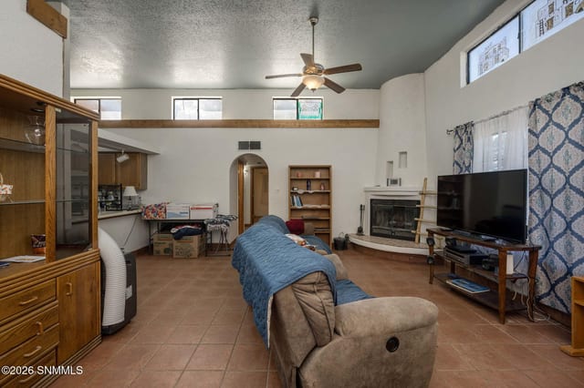 2055 Briarwood Lane, Las Cruces, NM 88005 photo 5