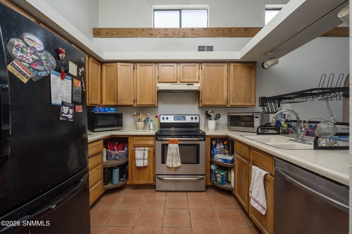 2055 Briarwood Lane, Las Cruces, NM 88005 photo 10